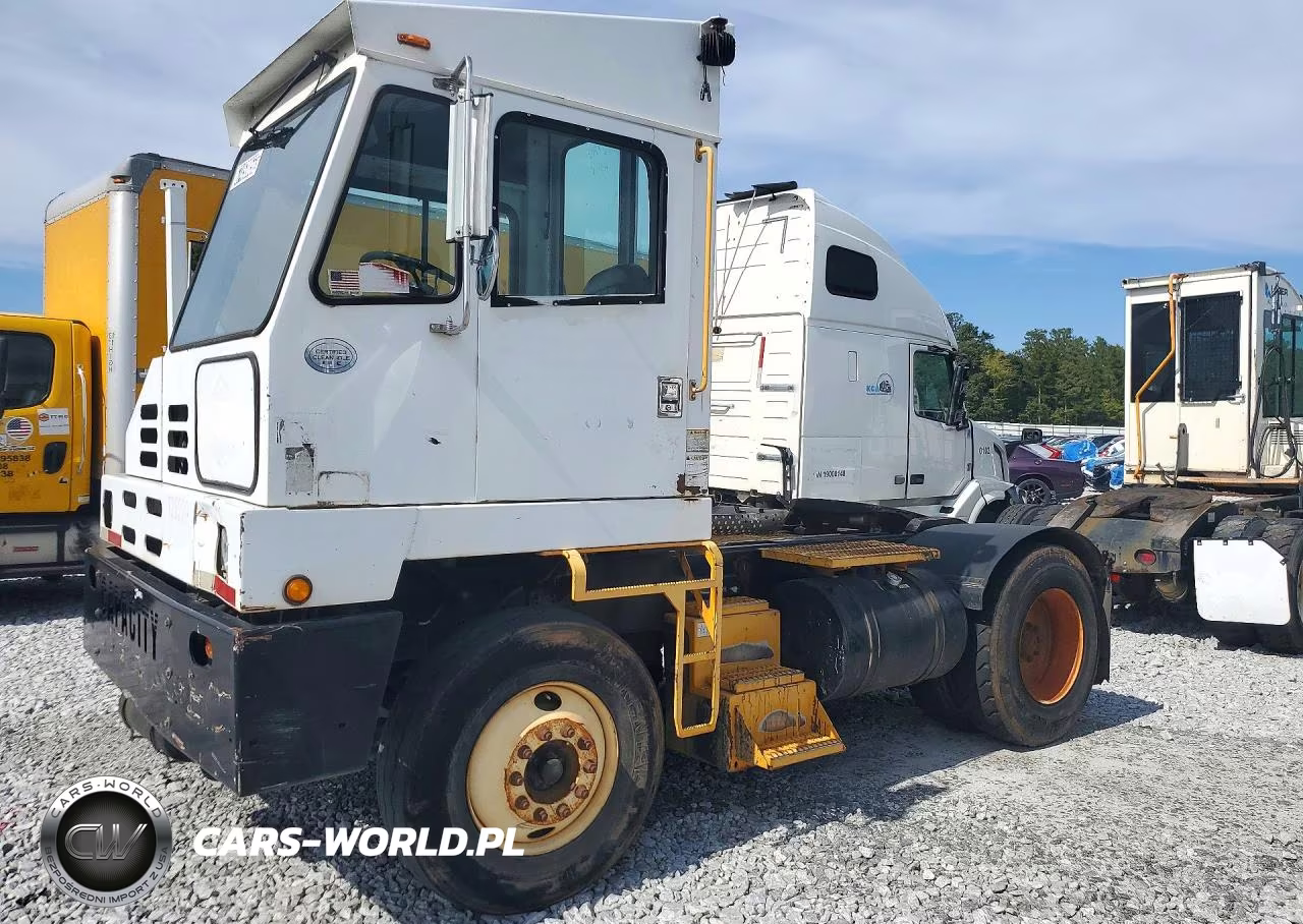 2014 Capacity Of Texas Tj5000 Yard Truck – zdjęcie 1 z 12