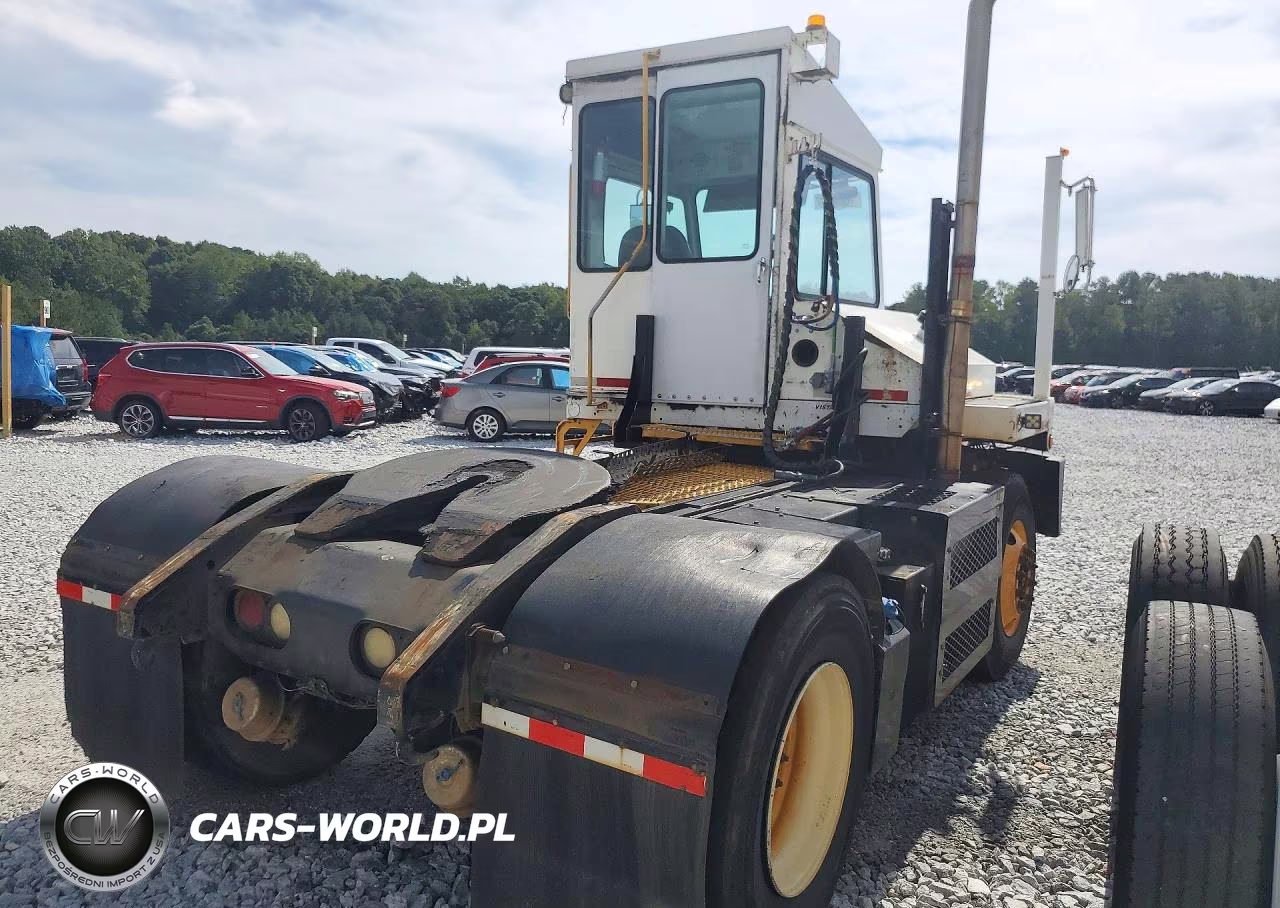 2014 Capacity Of Texas Tj5000 Yard Truck VIN:4LMBF2117EL025220 - 3