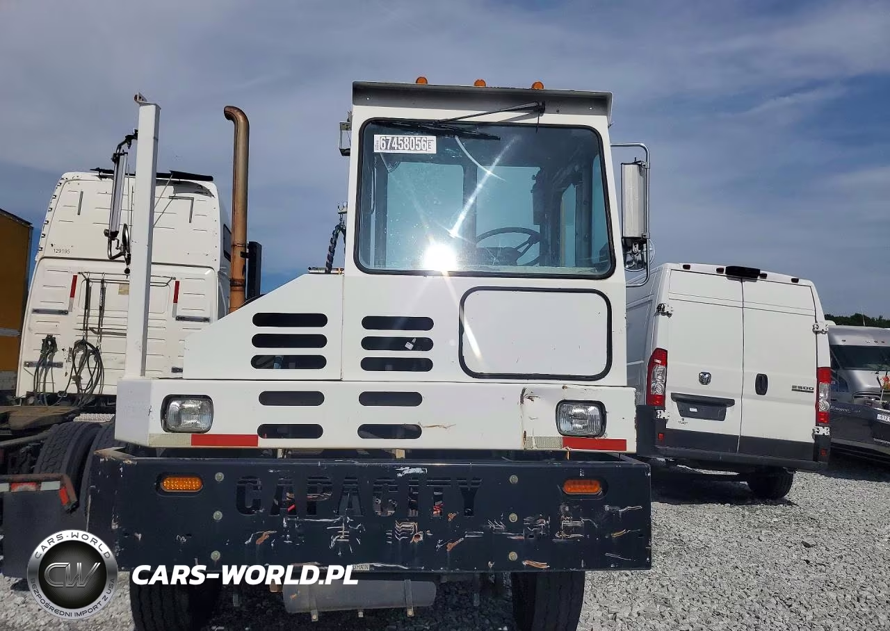 2014 Capacity Of Texas Tj5000 Yard Truck VIN:4LMBF2117EL025220 - 5