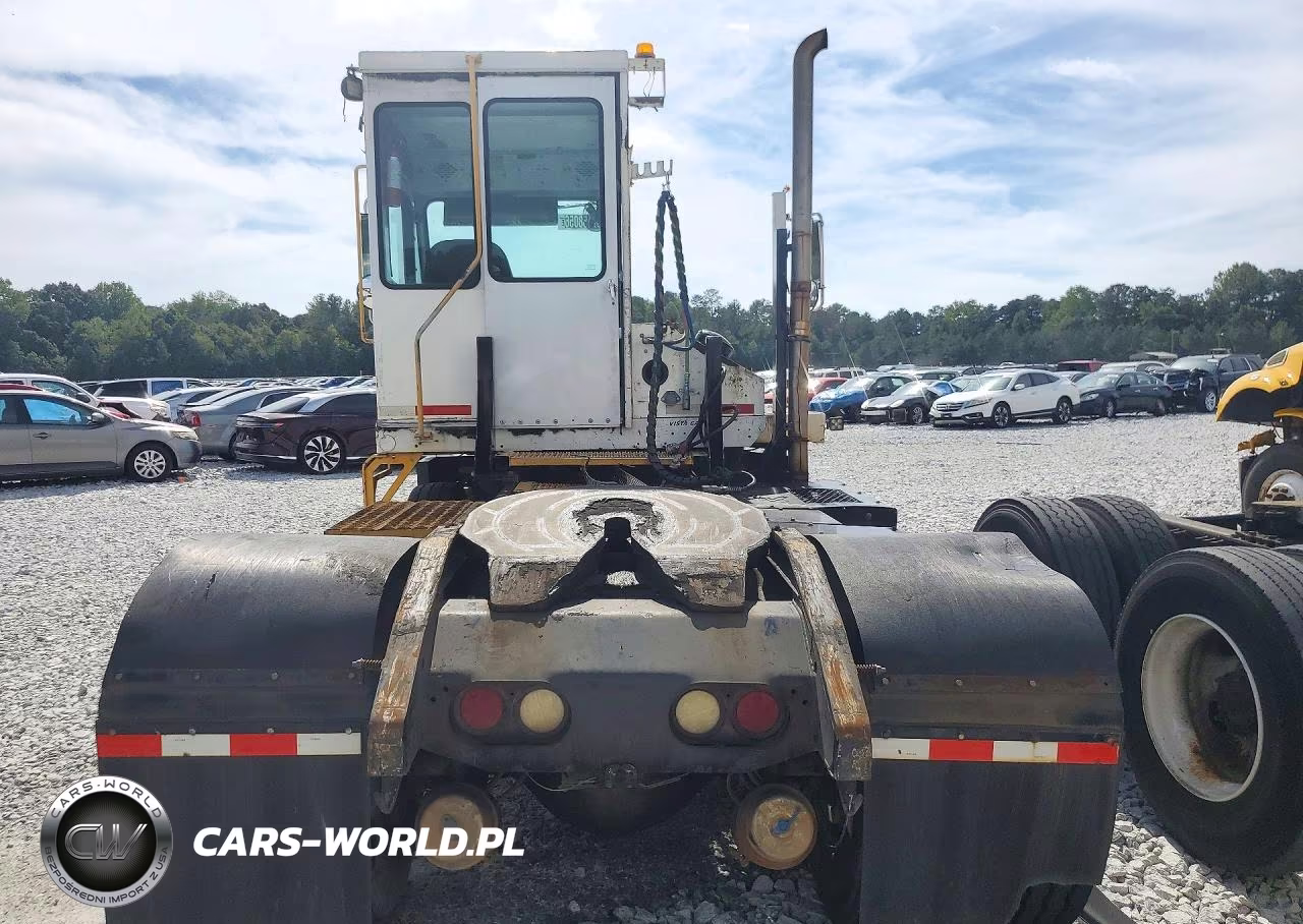 2014 Capacity Of Texas Tj5000 Yard Truck VIN:4LMBF2117EL025220 - 6