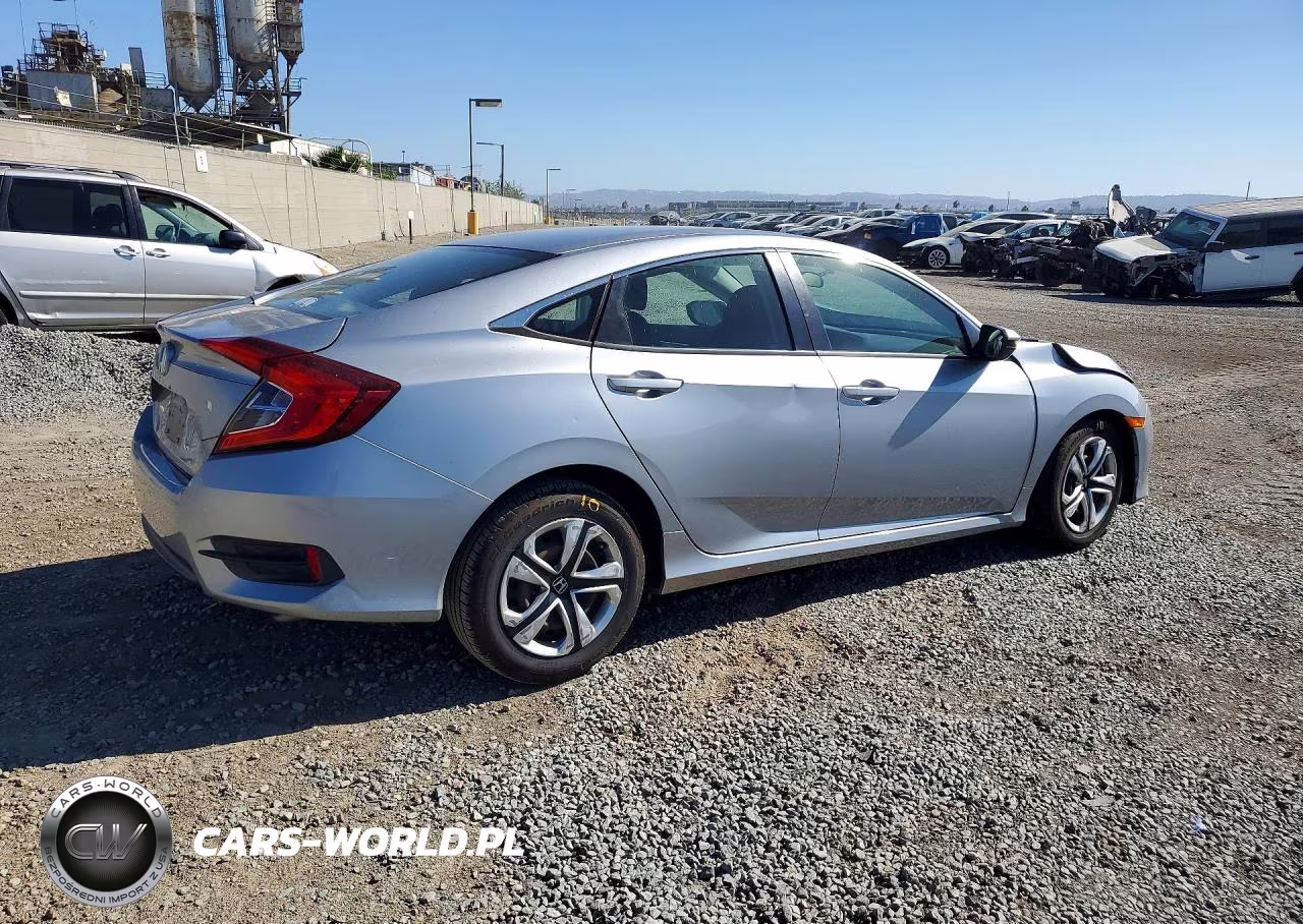 2018 Honda Civic Lx VIN:2HGFC2F55JH572339 - 3
