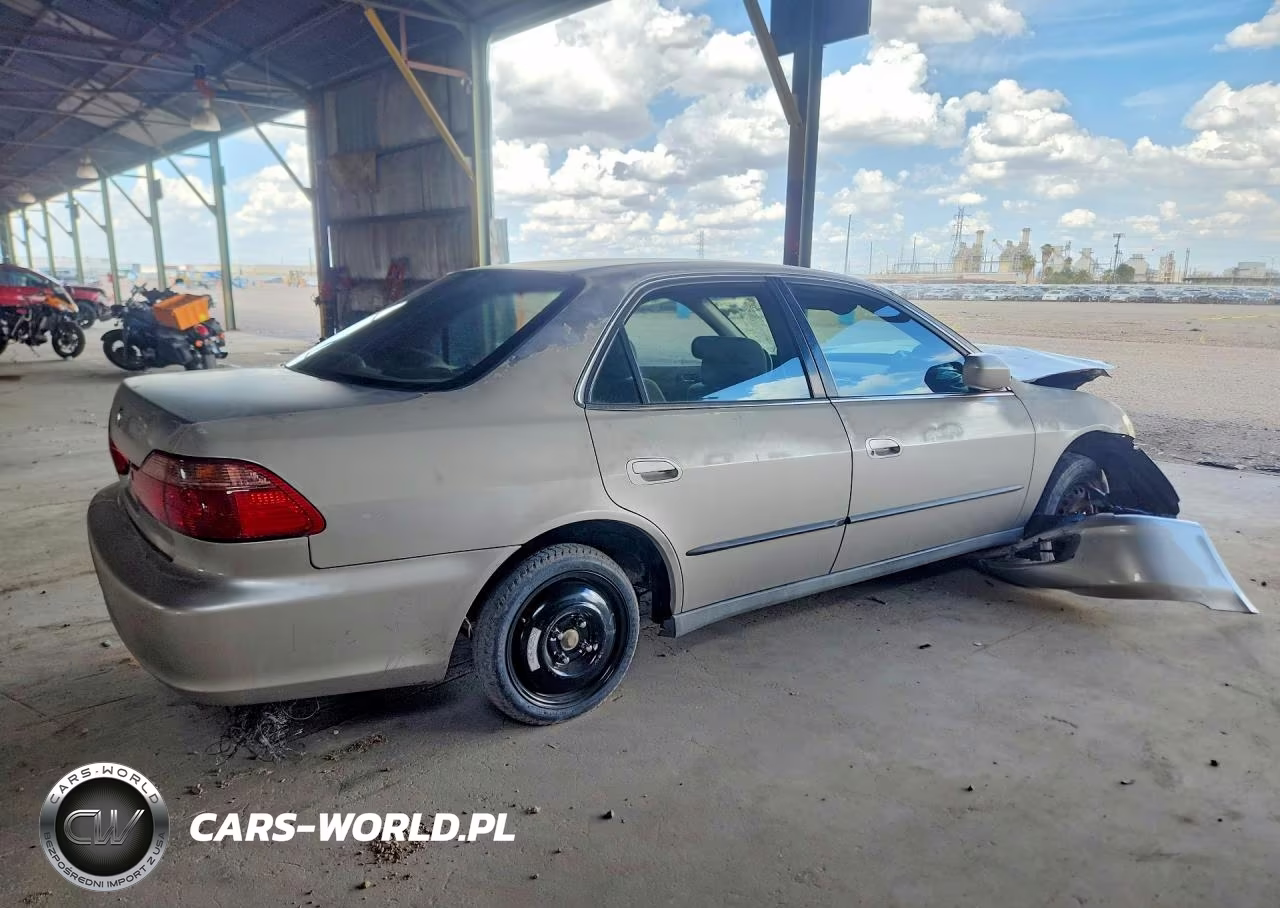 1999 Honda Accord Lx VIN:JHMCG6651XC012731 - 3