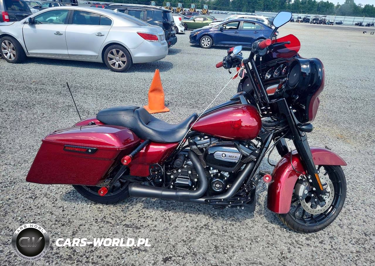 2018 Harley-Davidson Flhxs Street Glide Special