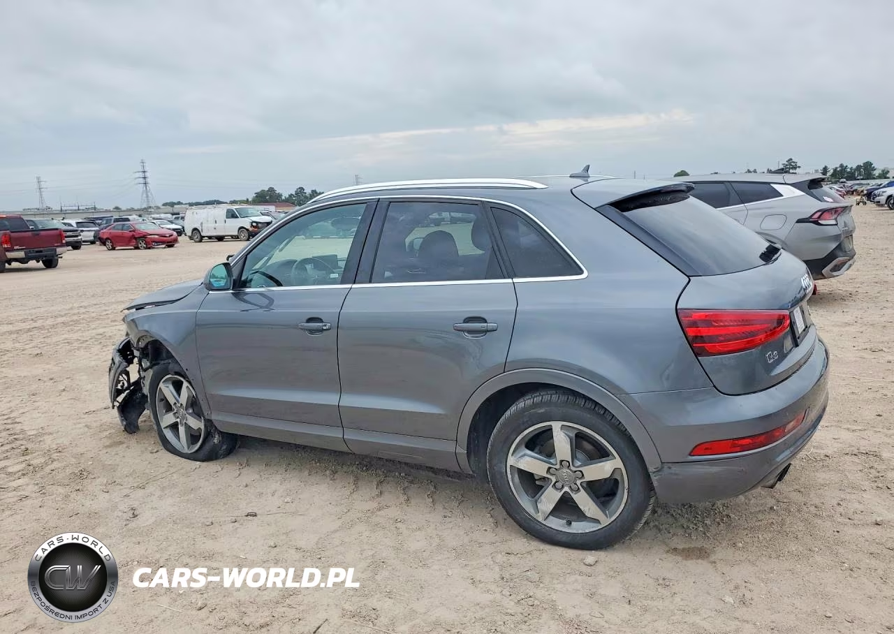 2015 Audi Q3 Premium Plus VIN:WA1EFCFS0FR006412 - 2