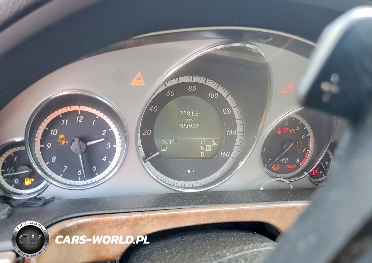 2010 Mercedes-Benz E 350 VIN:WDDHF5GB8AA206285 - 9