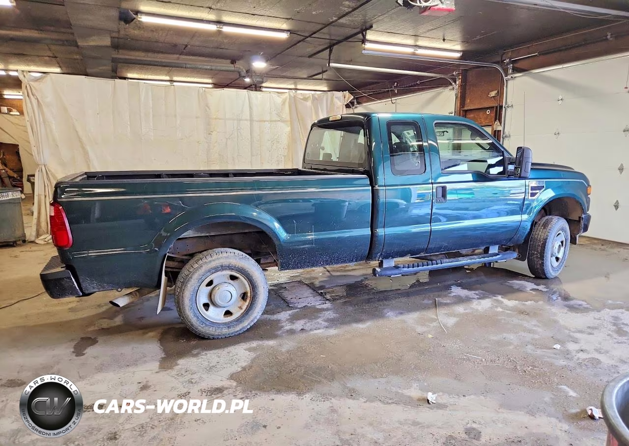 2010 Ford F250 Super Duty VIN:1FTSX2B58AEA35950 - 3