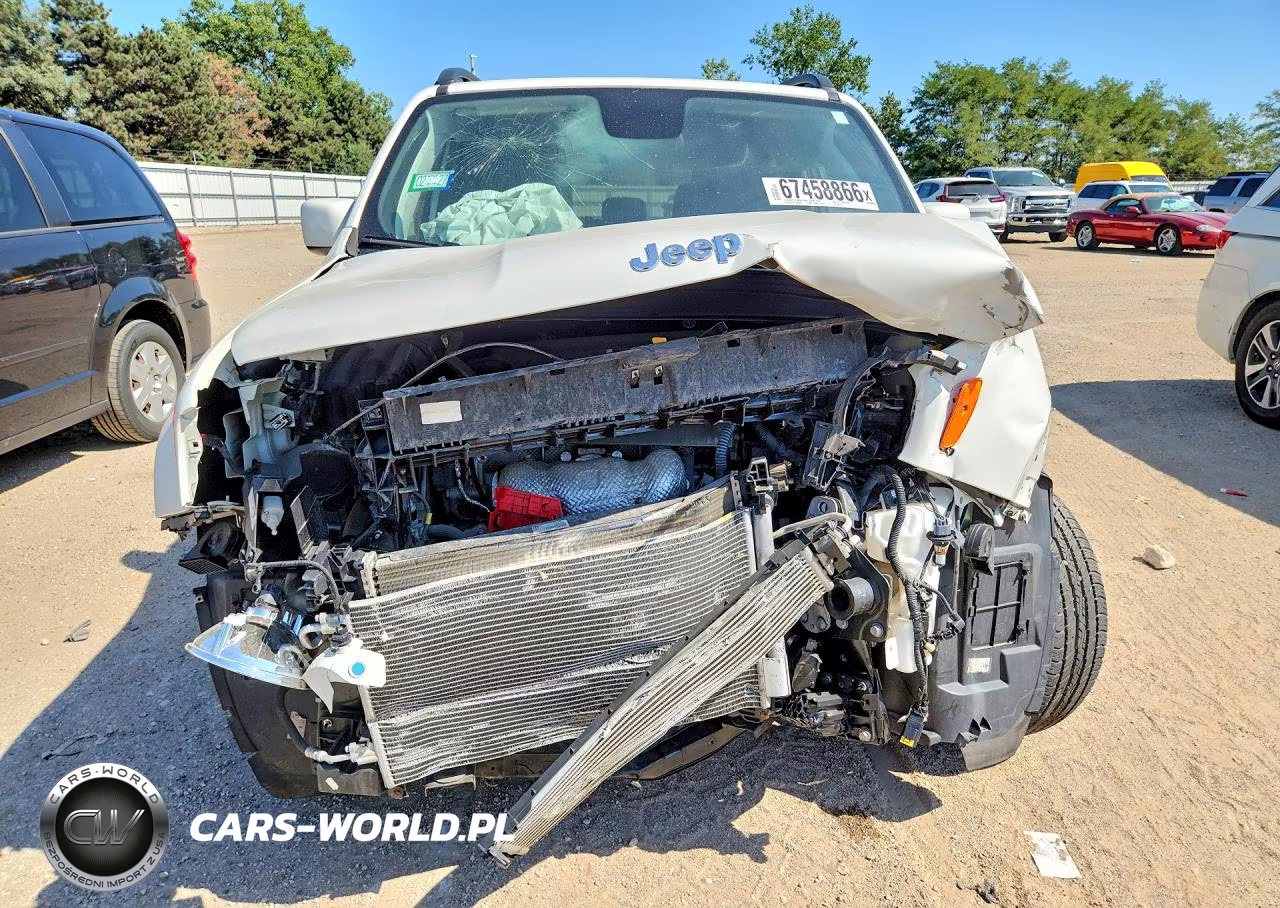2020 Jeep Renegade Latitude VIN:ZACNJABB3LPL17676 - 5