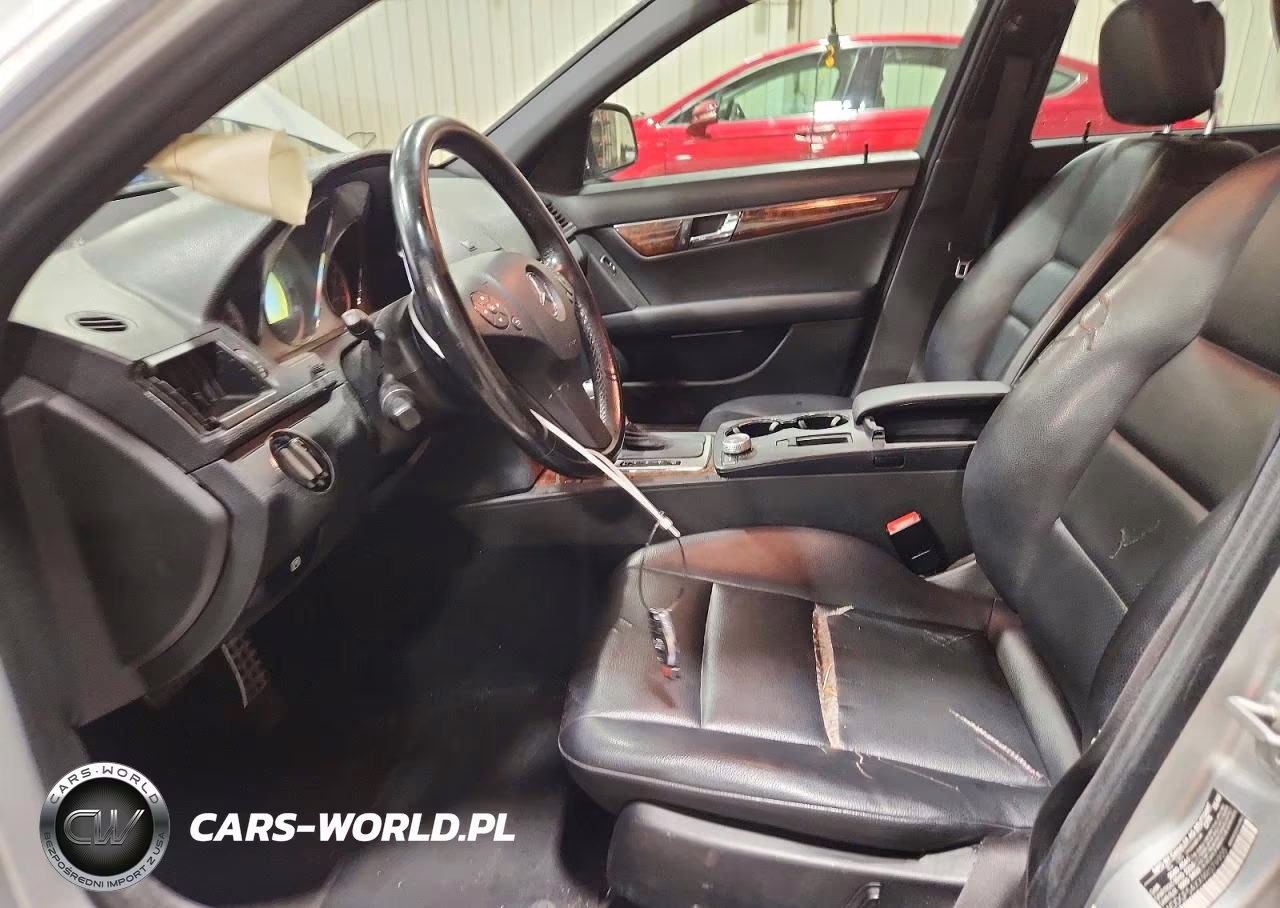2009 Mercedes-Benz C 300 VIN:WDDGF54XX9R079905 - 7