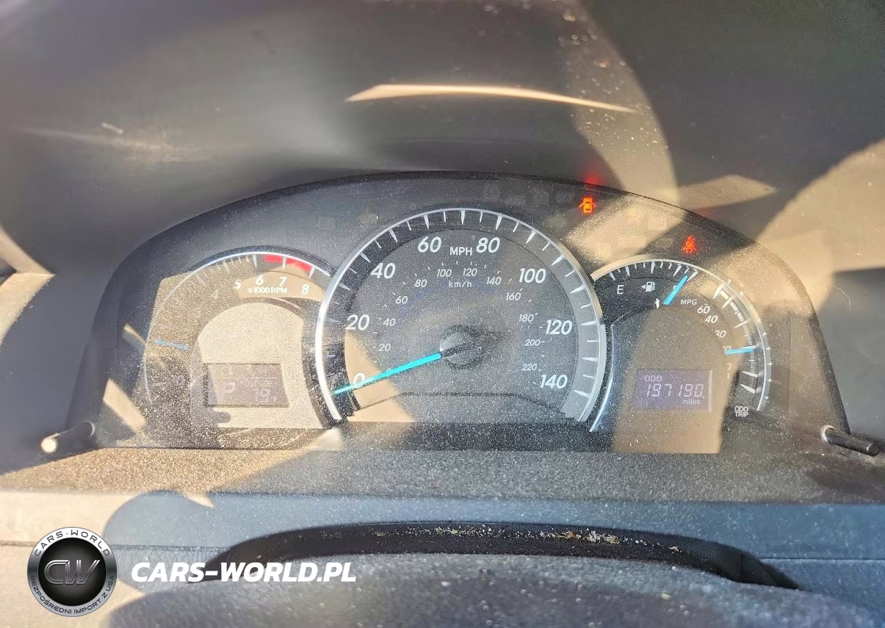 2012 Toyota Camry Xle VIN:4T4BF1FKXCR262354 - 9