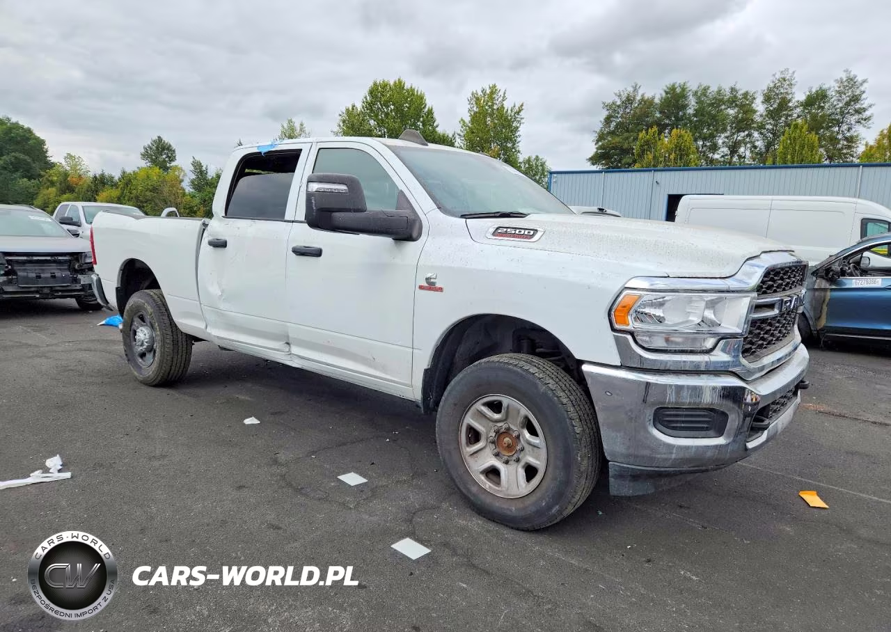 2023 Ram 2500 Tradesman VIN:3C6UR5CL6PG538970 - 4