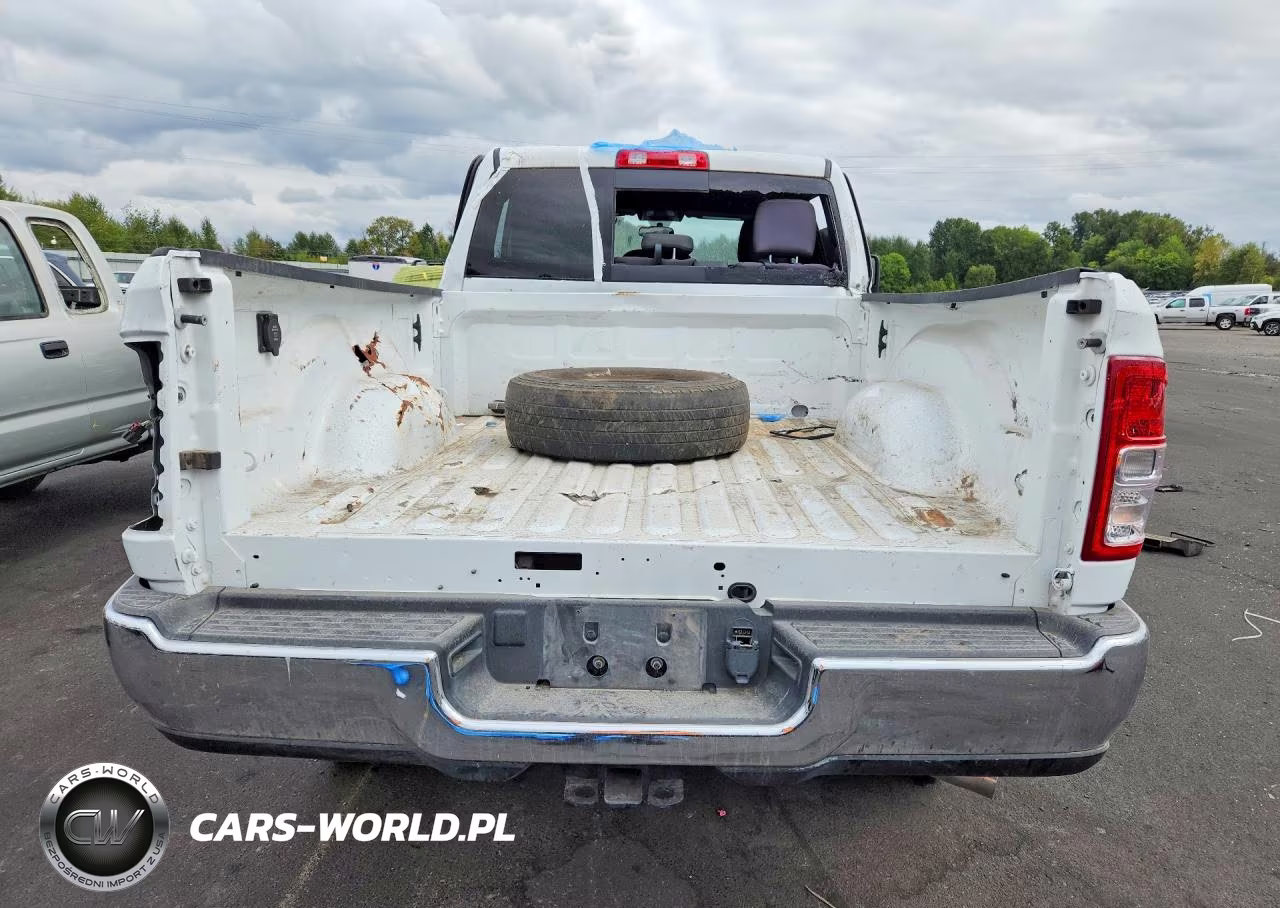 2023 Ram 2500 Tradesman VIN:3C6UR5CL6PG538970 - 6