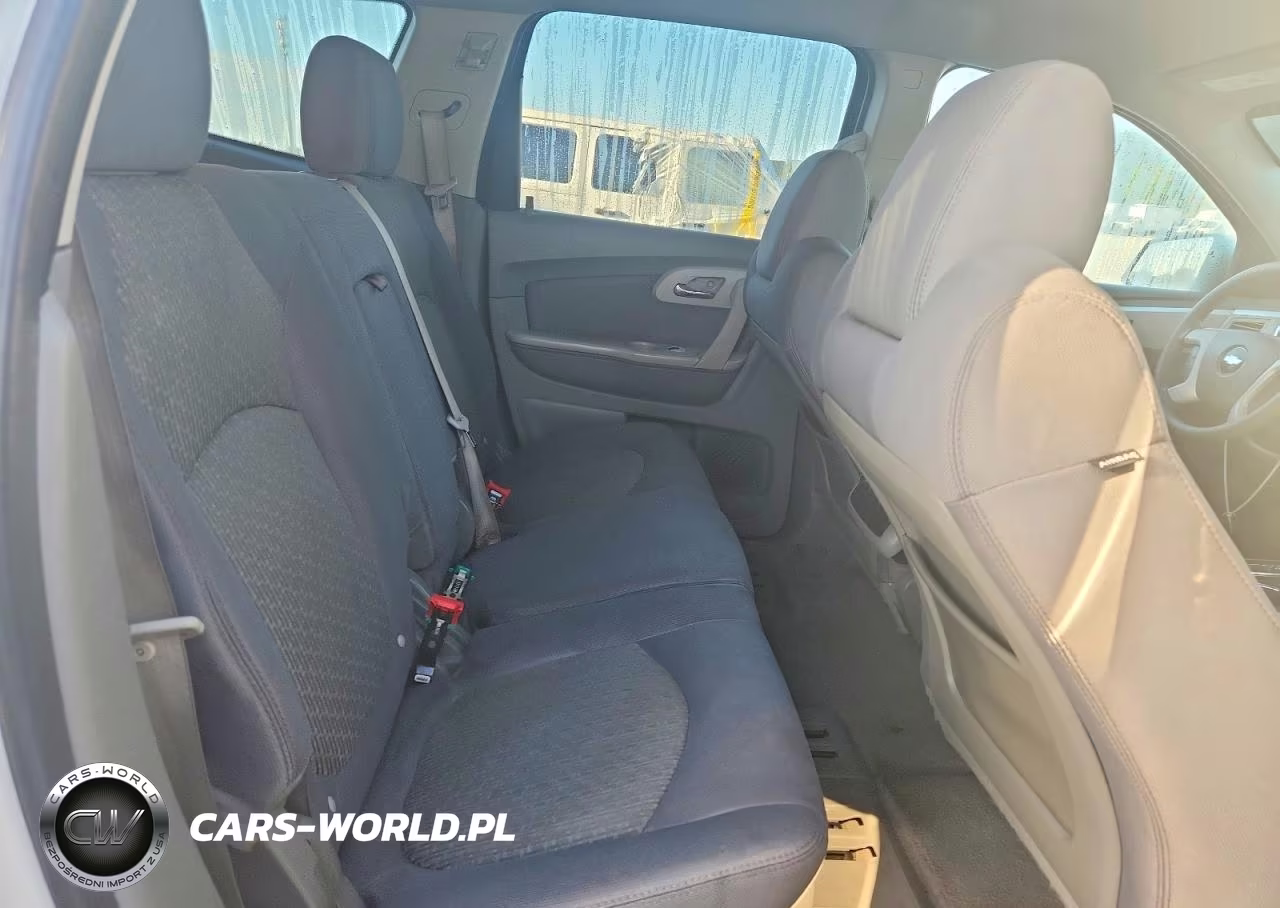 2012 Chevrolet Traverse Ls VIN:1GNKREED0CJ176088 - 11