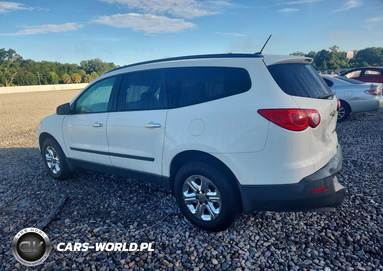 2012 Chevrolet Traverse Ls VIN:1GNKREED0CJ176088 - 2