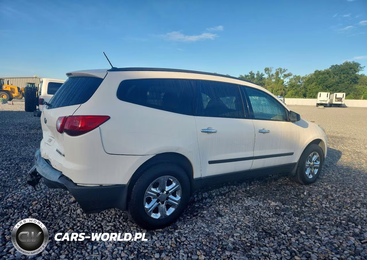 2012 Chevrolet Traverse Ls VIN:1GNKREED0CJ176088 - 3