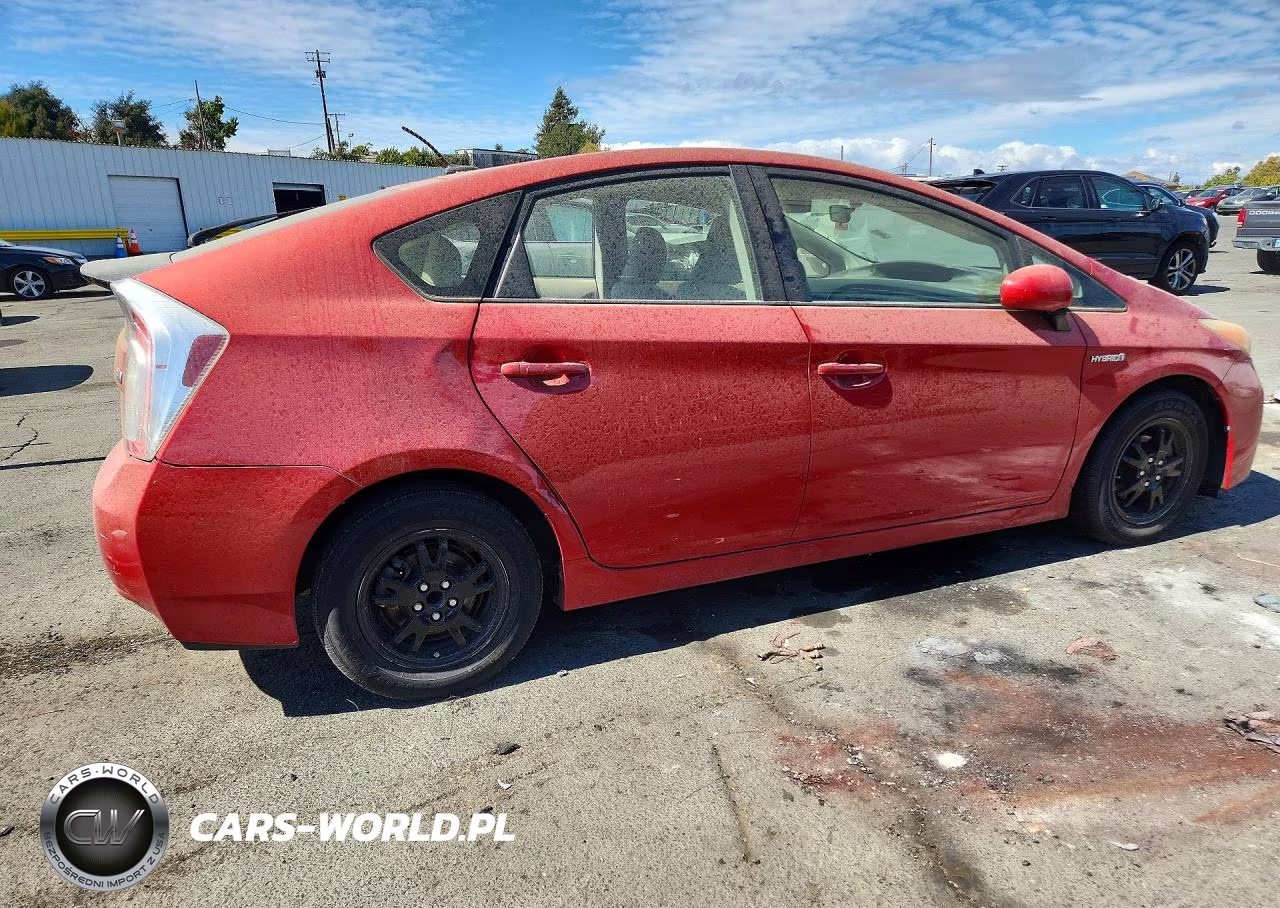 2012 Toyota Prius Three VIN:JTDKN3DU3C1536724 - 3