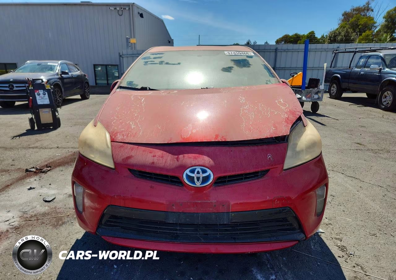 2012 Toyota Prius Three VIN:JTDKN3DU3C1536724 - 5