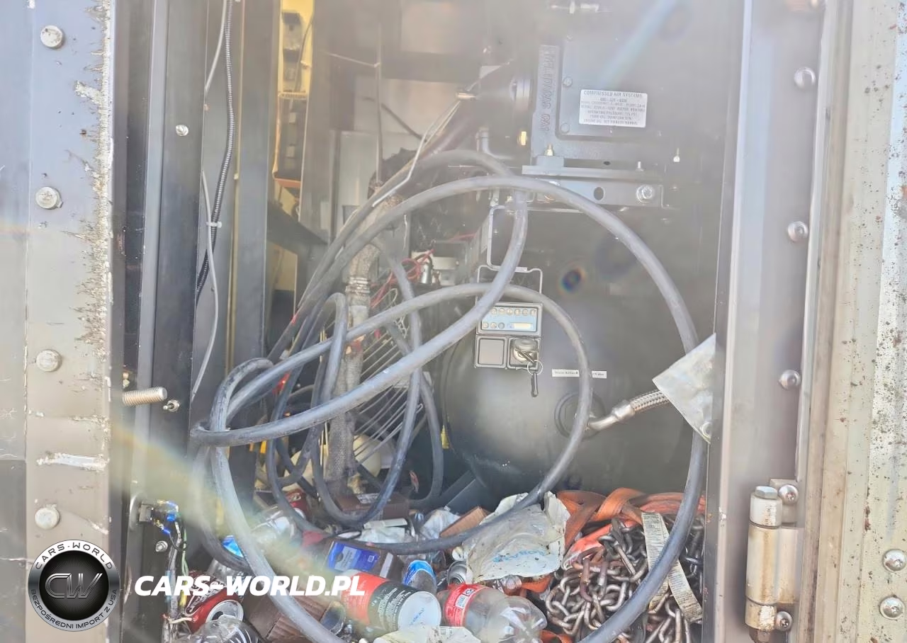 2018 Freightliner M2 106 Medium Duty VIN:3ALACWFC4JDJX3436 - 11