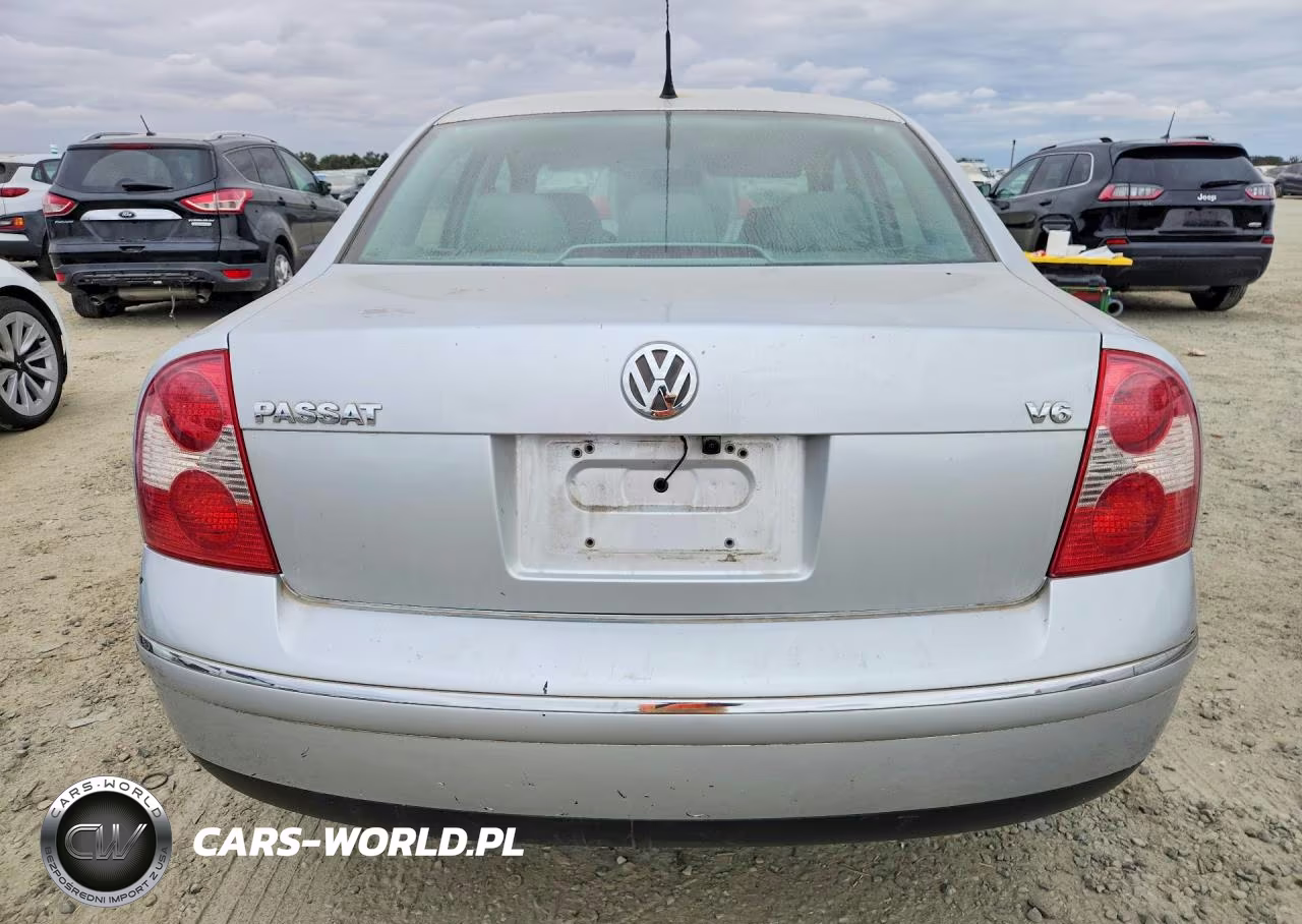 2003 Volkswagen Passat Glx VIN:WVWRH63B03P038324 - 6