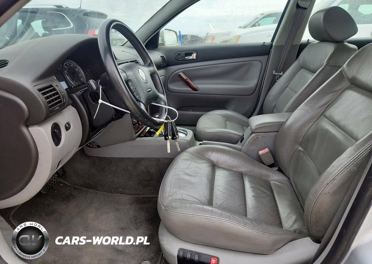 2003 Volkswagen Passat Glx VIN:WVWRH63B03P038324 - 7