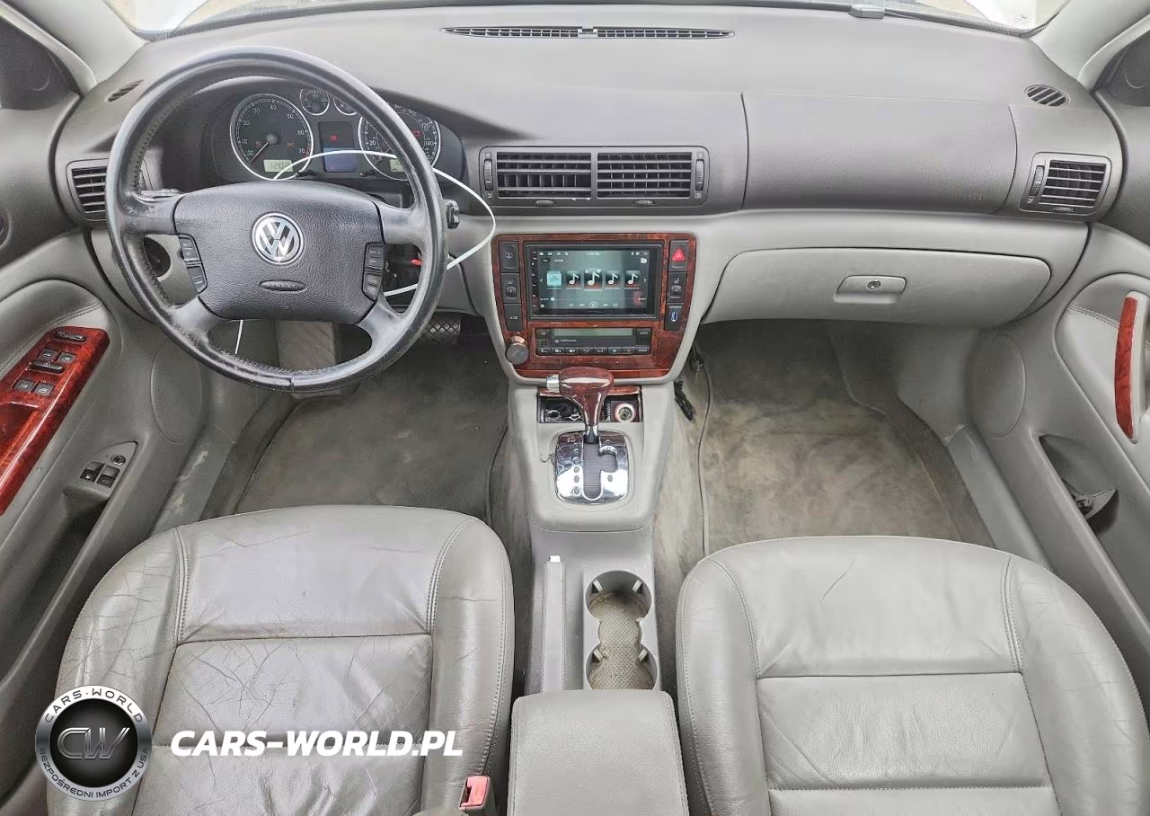 2003 Volkswagen Passat Glx VIN:WVWRH63B03P038324 - 8