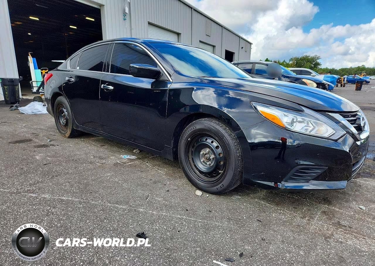2016 Nissan Altima 2.5 S VIN:1N4AL3AP3GN361718 - 4
