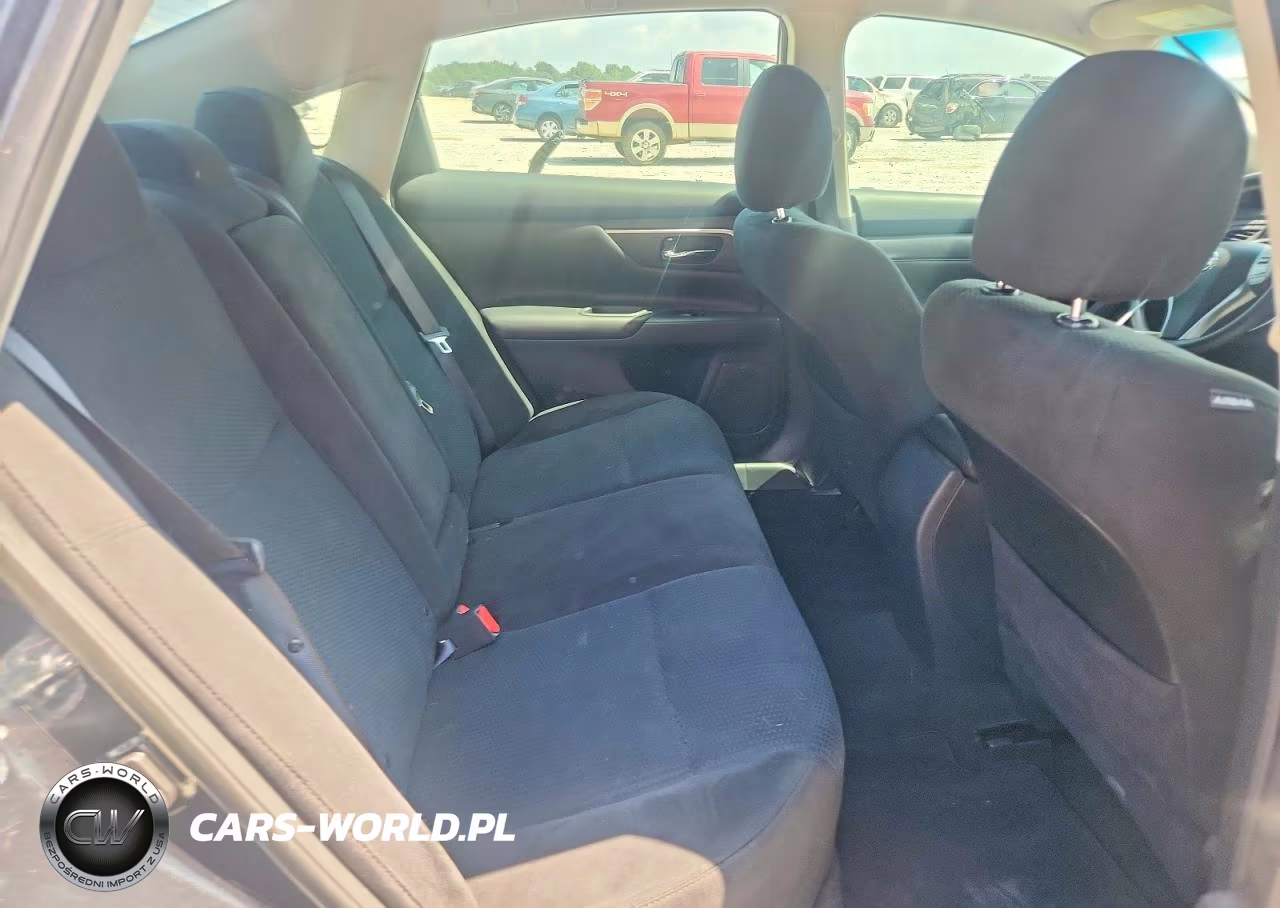 2015 Nissan Altima 2.5 S VIN:1N4AL3AP1FN902148 - 10