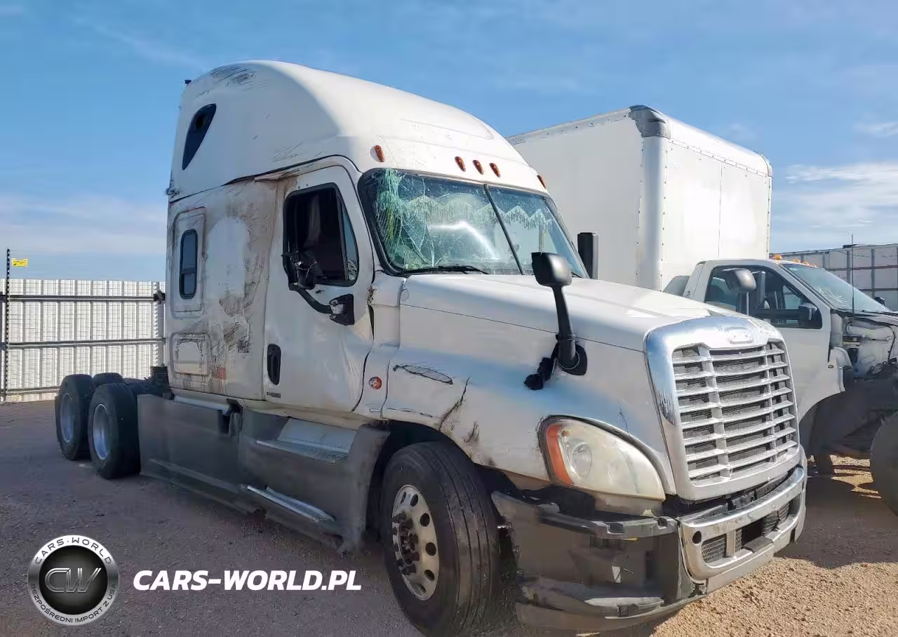 2018 Freightliner Cascadia 125 Semi Truck