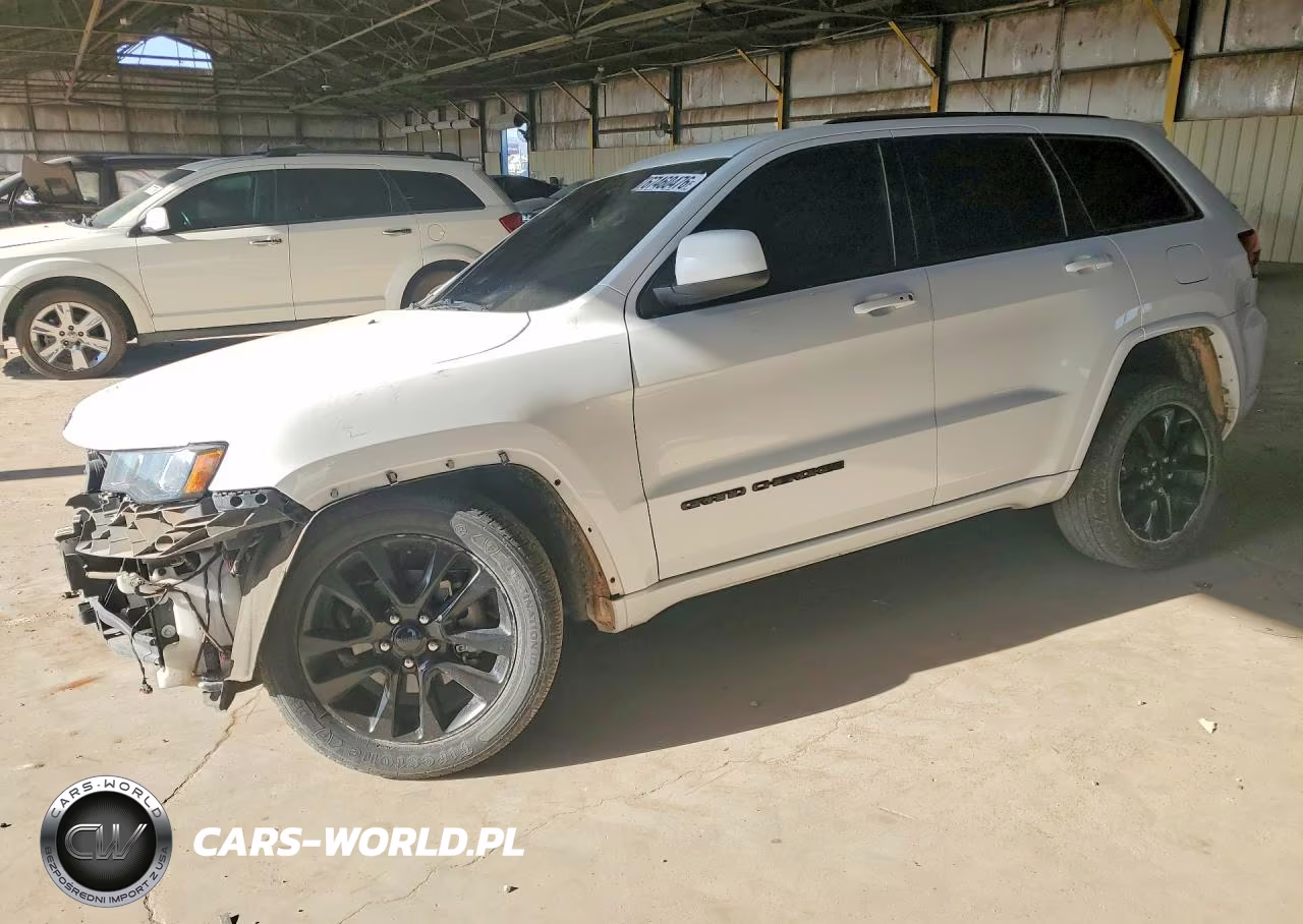 2019 Jeep Grand Cherokee Laredo