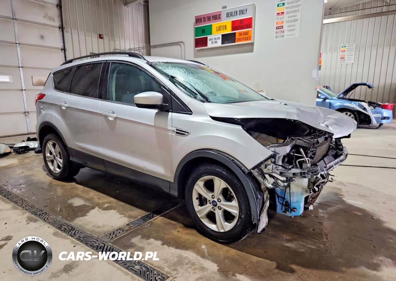 2016 Ford Escape Se VIN:1FMCU9G97GUB10987 - 4