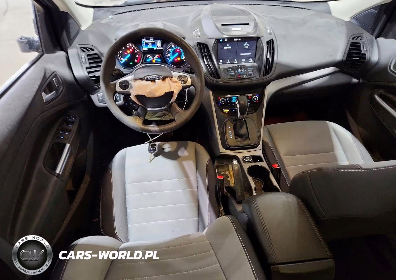 2016 Ford Escape Se VIN:1FMCU9G97GUB10987 - 8