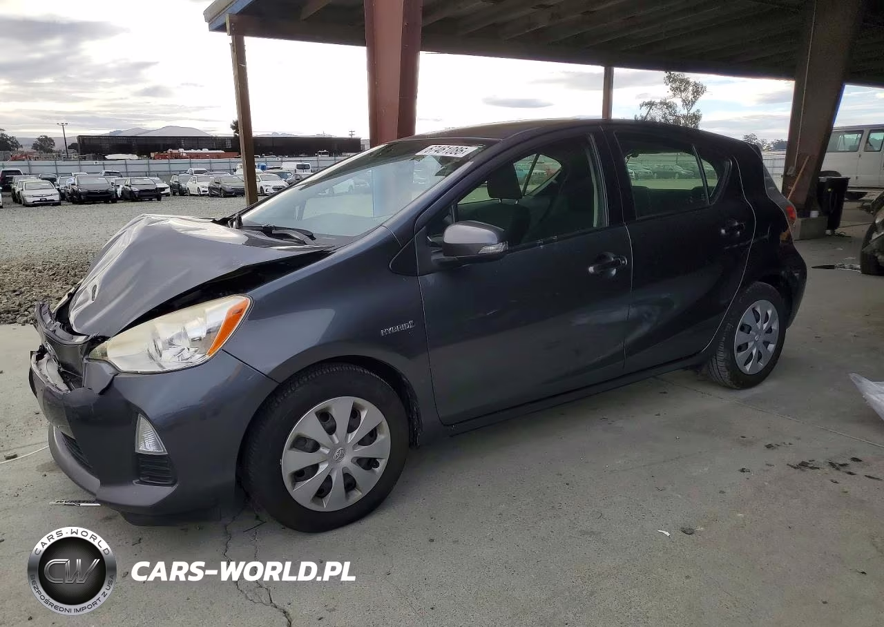 2012 Toyota Prius C Three