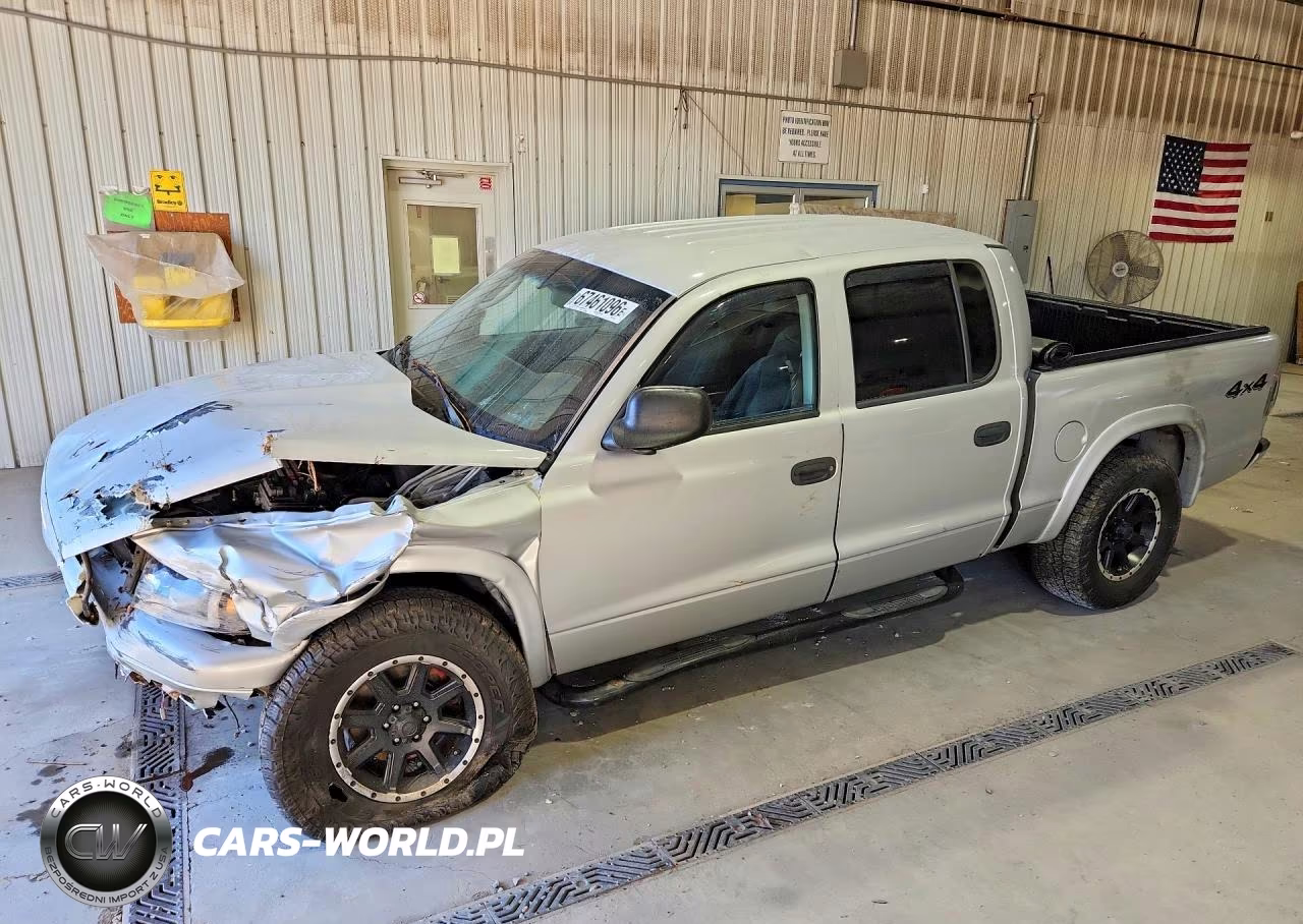 2004 Dodge Dakota Quad Sport