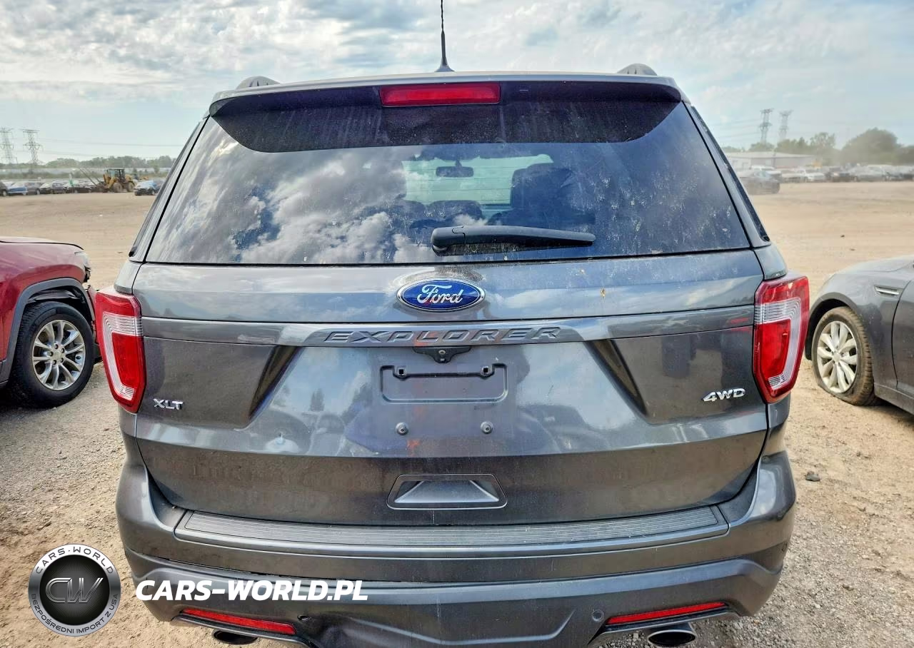 2018 Ford Explorer Xlt VIN:1FM5K8D81JGC52553 - 6