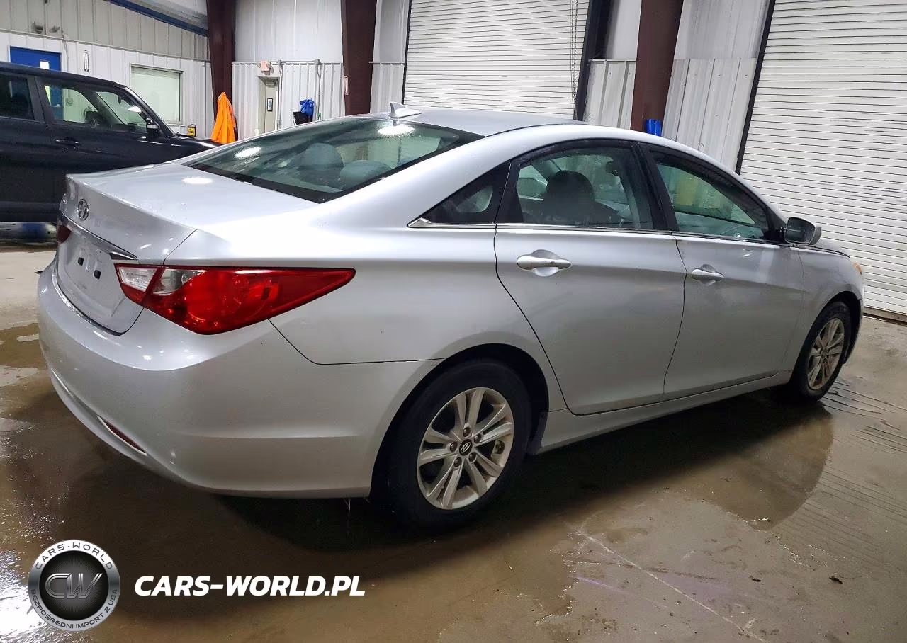 2013 Hyundai Sonata Gls VIN:5NPEB4AC7DH700266 - 3