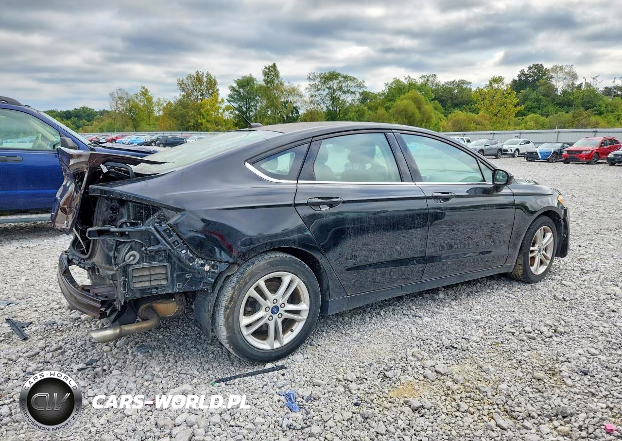 2018 Ford Fusion Se VIN:3FA6P0H78JR270026 - 3