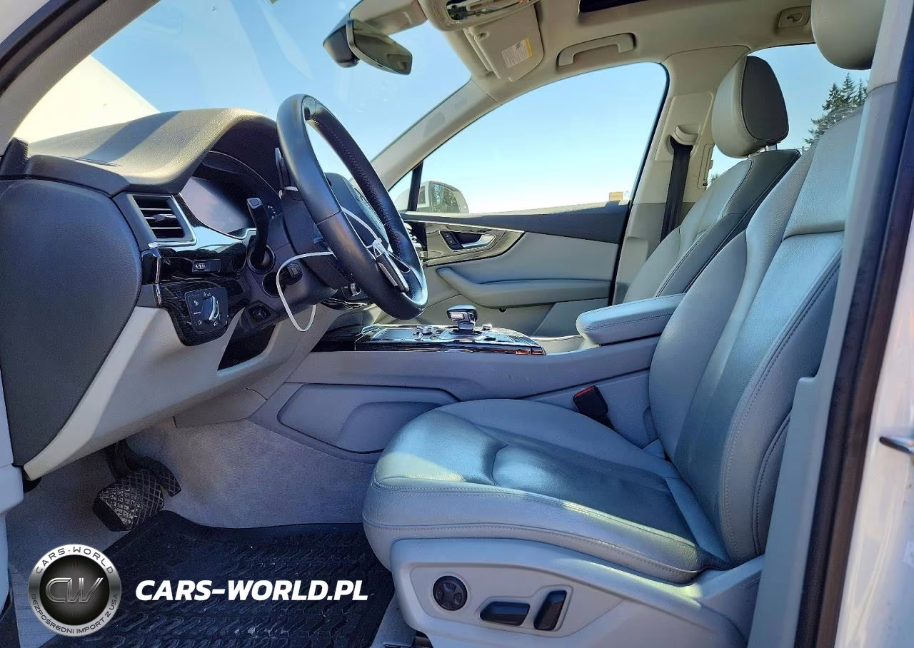 2019 Audi Q7 Premium Plus VIN:WA1LAAF75KD007486 - 7