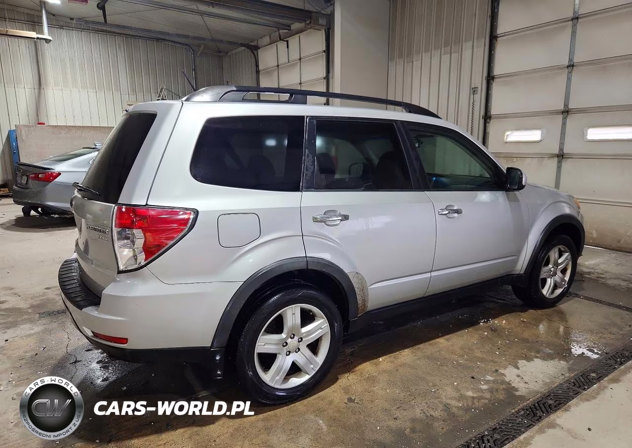 2010 Subaru Forester 2.5X Limited VIN:JF2SH6DC0AH903150 - 3