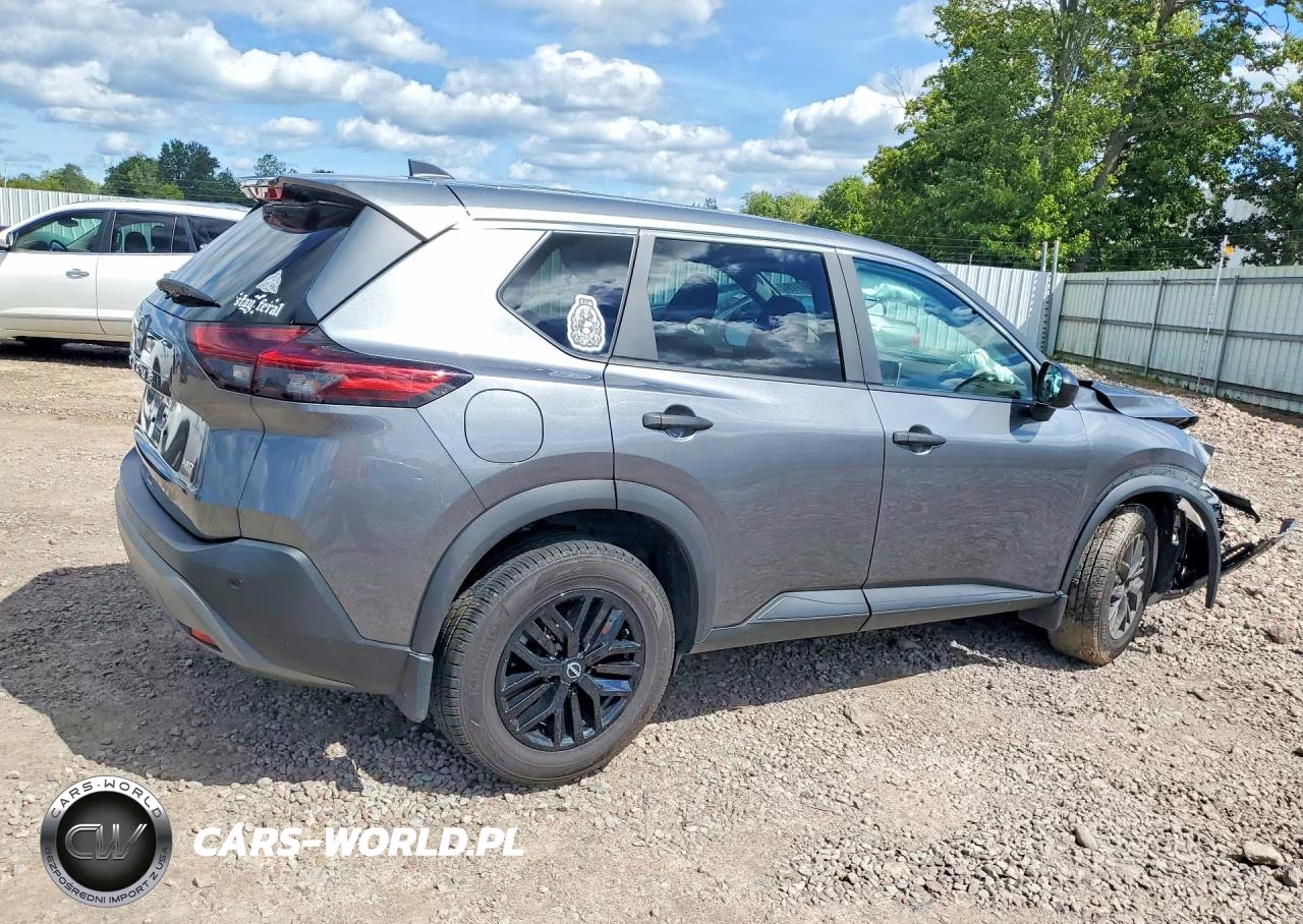 2023 Nissan Rogue S VIN:5N1BT3AB5PC678703 - 3