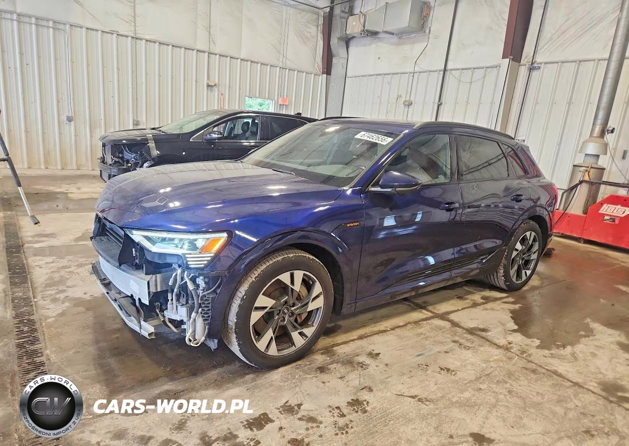 2022 Audi E-Tron Premium