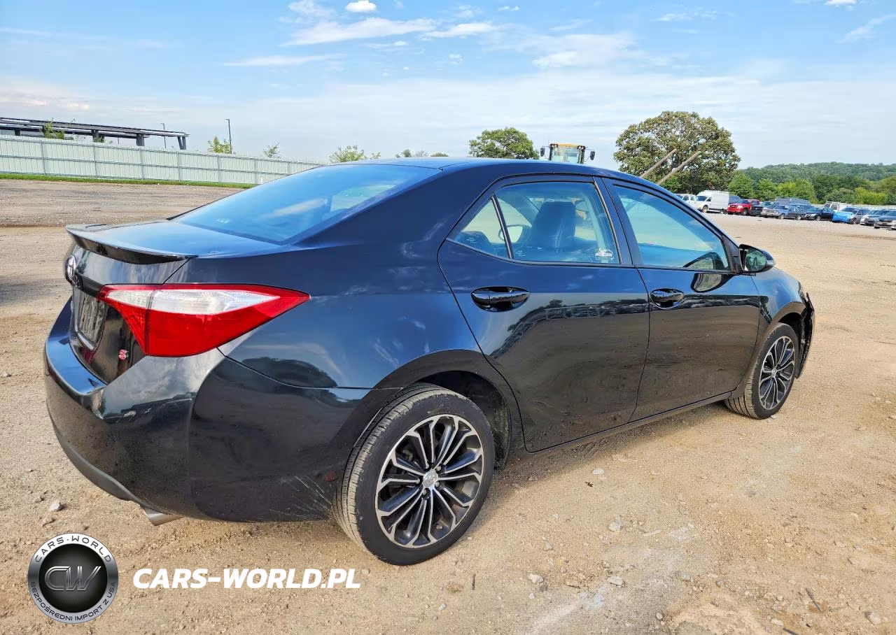 2014 Toyota Corolla S Plus VIN:5YFBURHE6EP072044 - 3