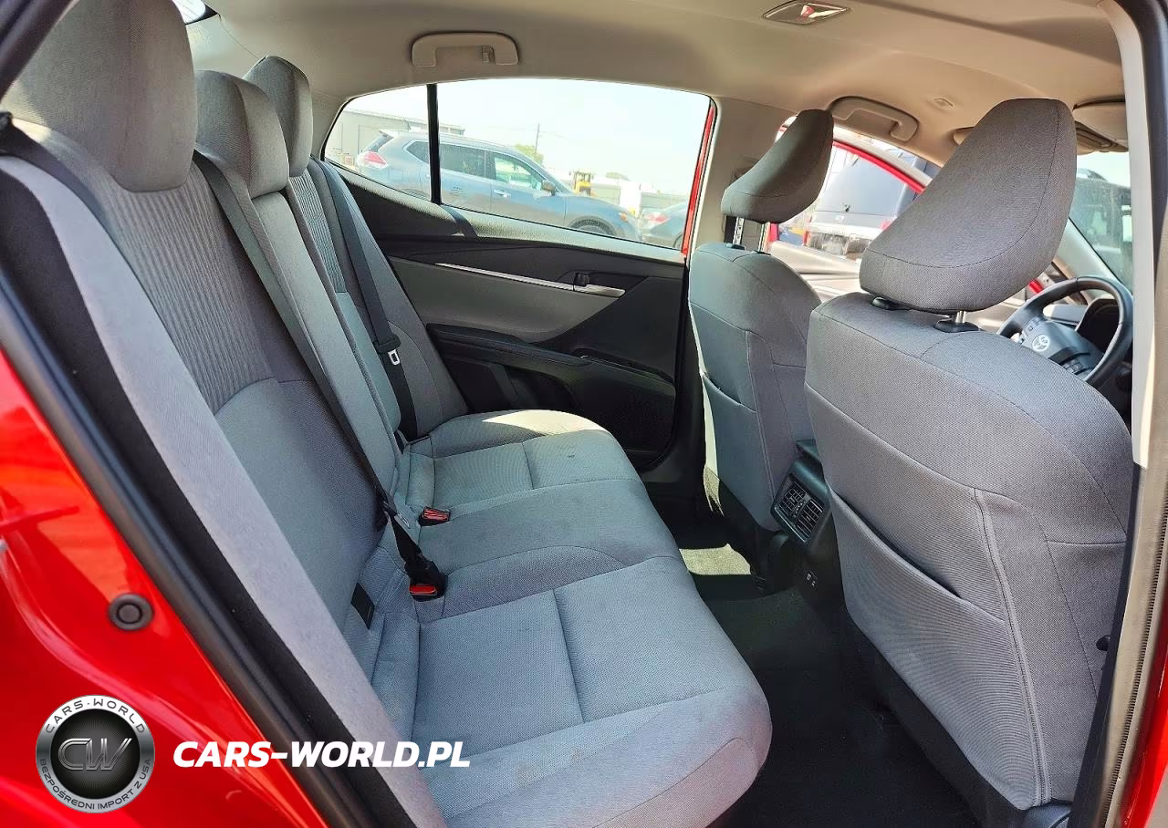 2025 Toyota Camry Le VIN:4T1DBADKXSU020969 - 10
