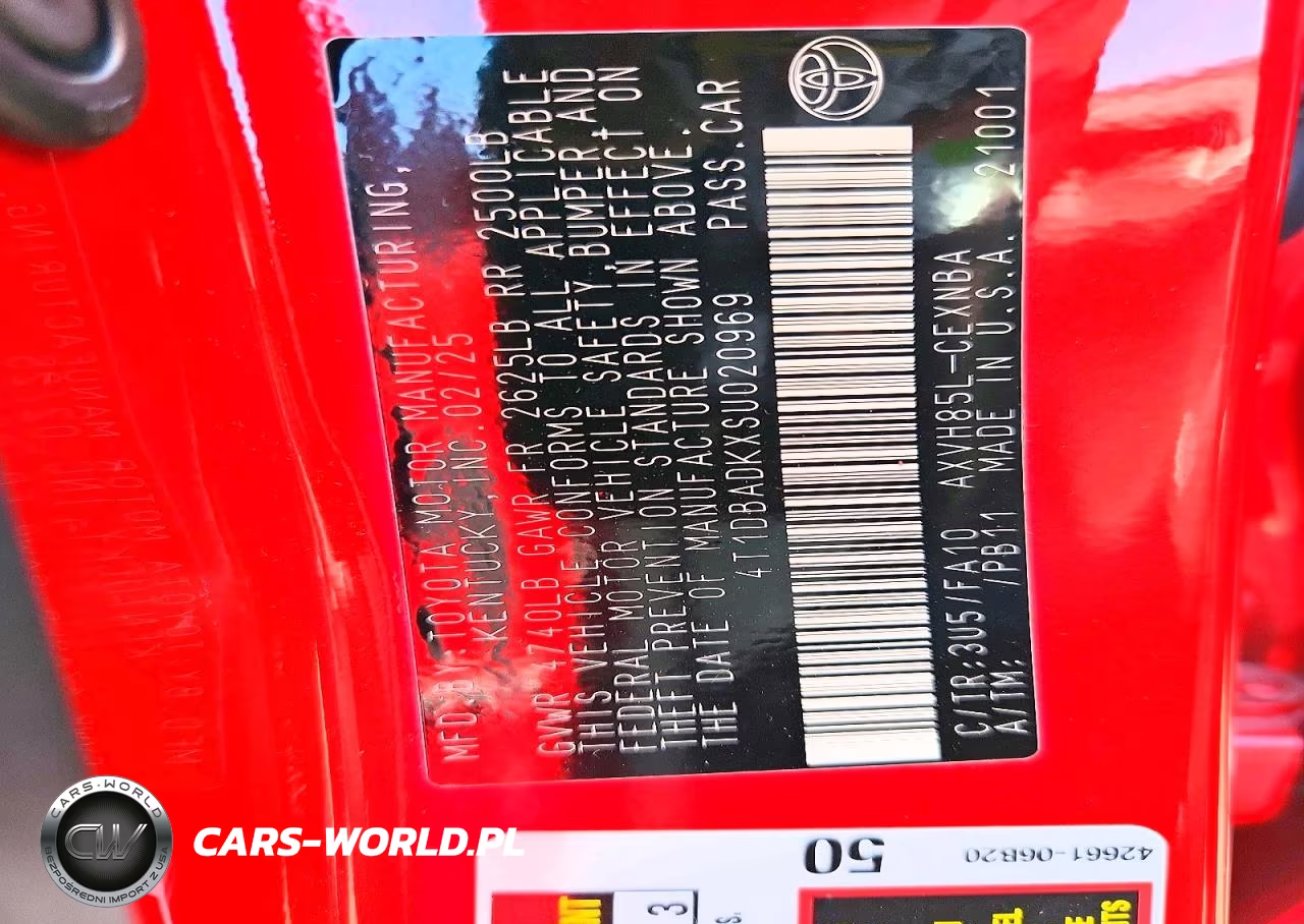 2025 Toyota Camry Le VIN:4T1DBADKXSU020969 - 12