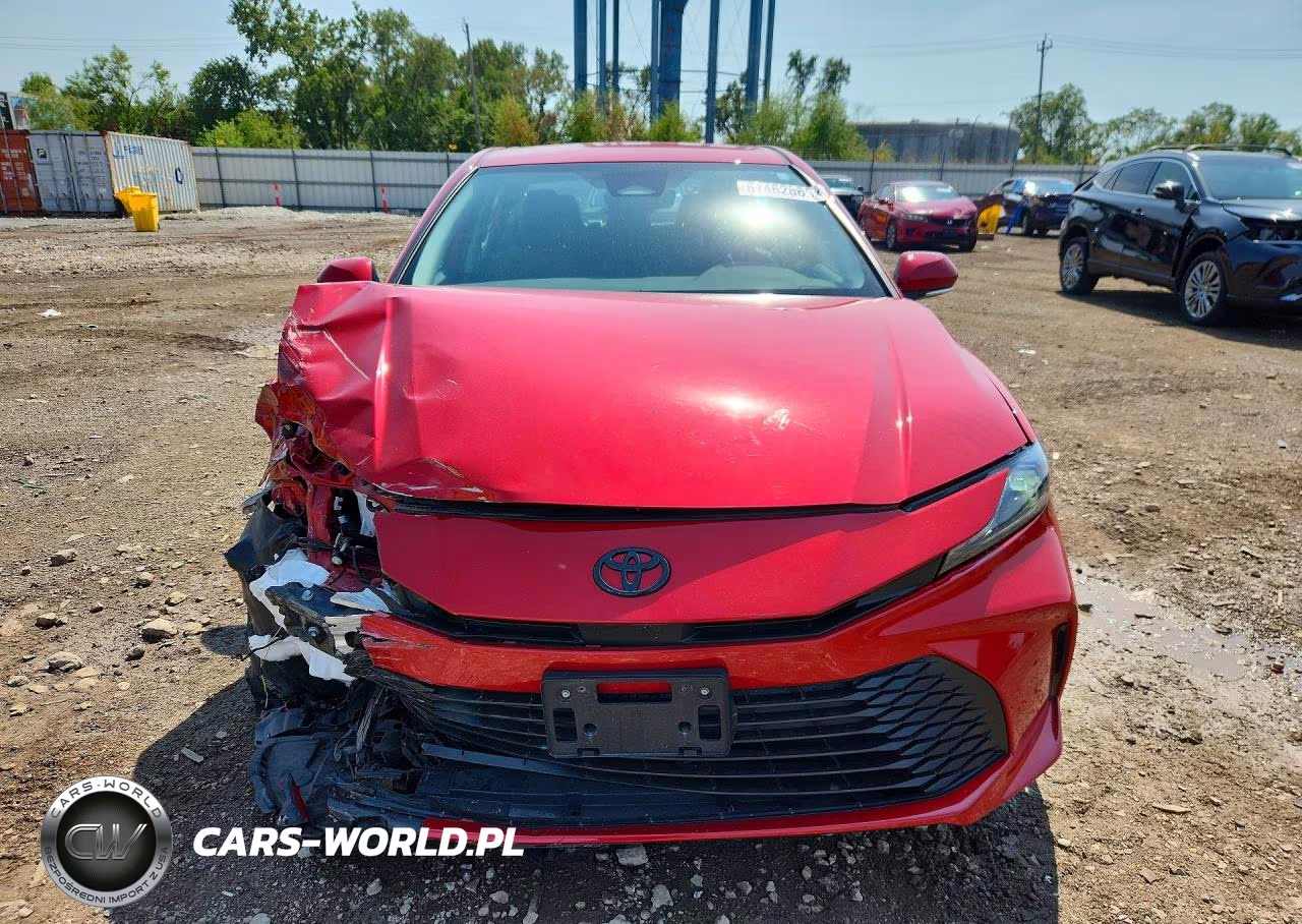 2025 Toyota Camry Le VIN:4T1DBADKXSU020969 - 5