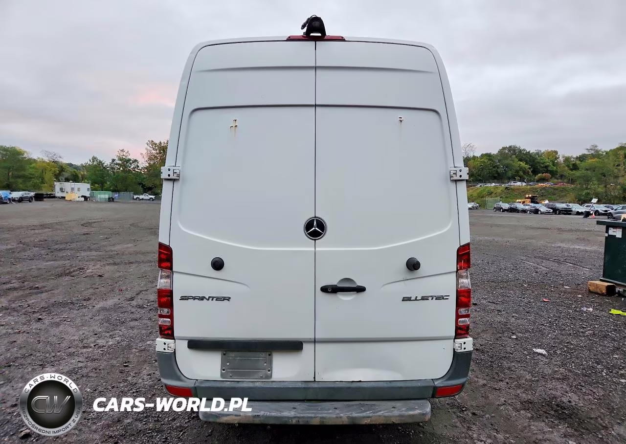 2016 Mercedes-Benz Sprinter 2500 VIN:WD3PE7DDXGP209389 - 6