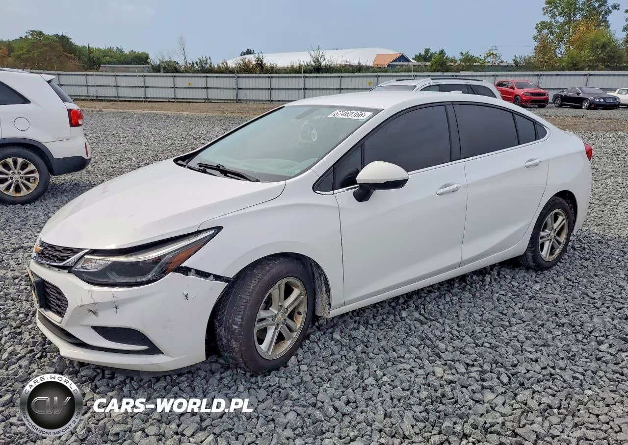 2017 Chevrolet Cruze Lt VIN:1G1BE5SM2H7120305 - 1