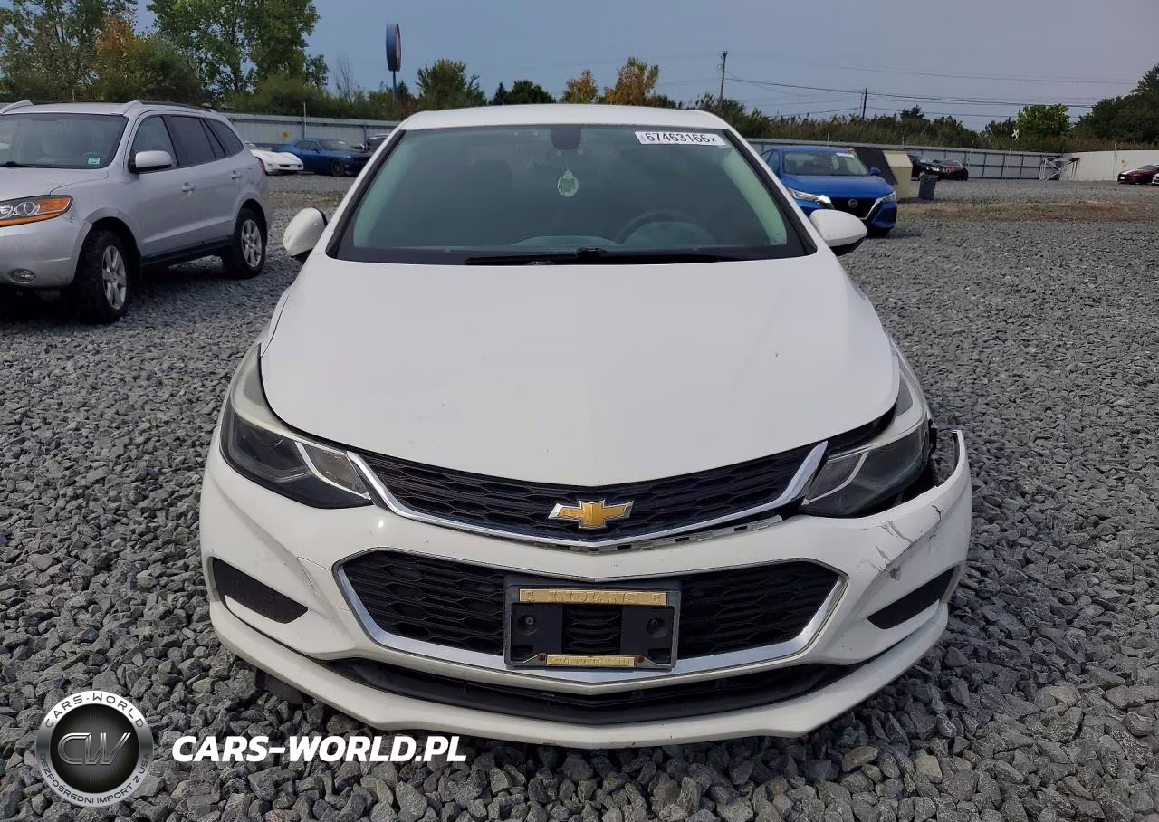 2017 Chevrolet Cruze Lt VIN:1G1BE5SM2H7120305 - 5