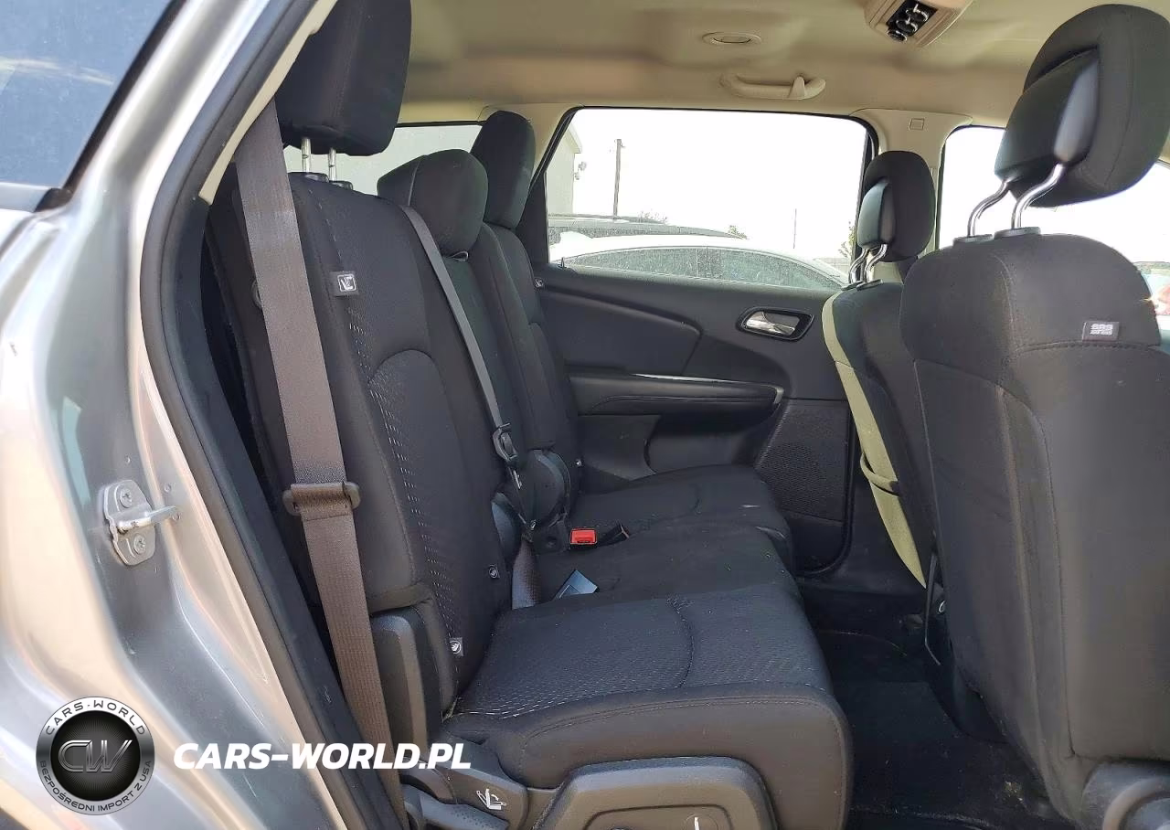 2019 Dodge Journey Se VIN:3C4PDCBBXKT833717 - 11