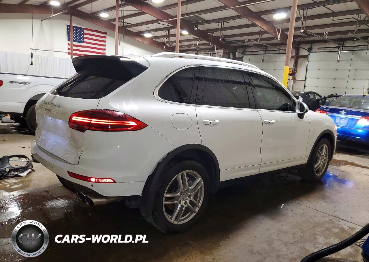2017 Porsche Cayenne S VIN:WP1AB2A26HLA51165 - 3