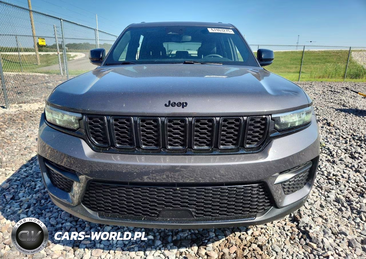 2023 Jeep Grand Cherokee Laredo VIN:1C4RJHAG5PC598738 - 5