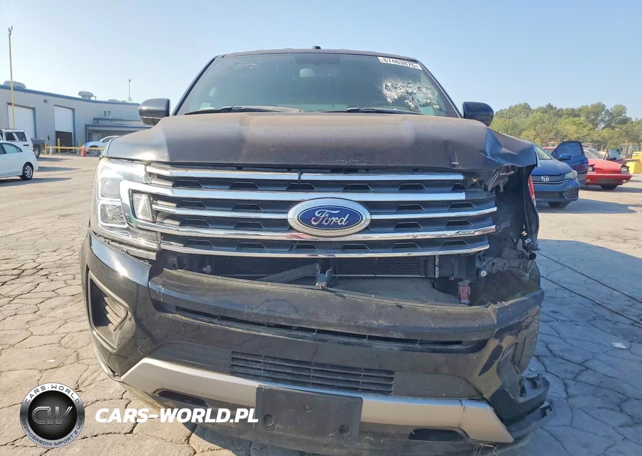 2018 Ford Expedition Xlt VIN:1FMJU1JT3JEA14630 - 5